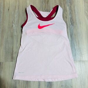 Nike Girls Youth Small Pink Athletic Top built in bra
